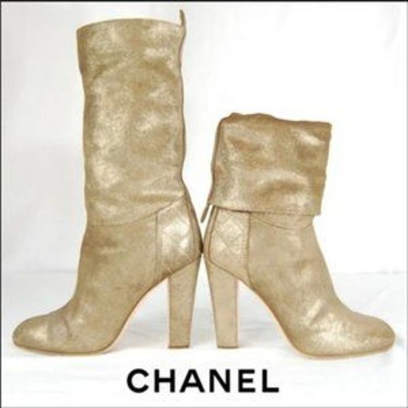 Chanel CC Boots Gold Metallic Leather Fold Over Pull On Block Heels Sz 37 / 7 - Picture 1 of 10